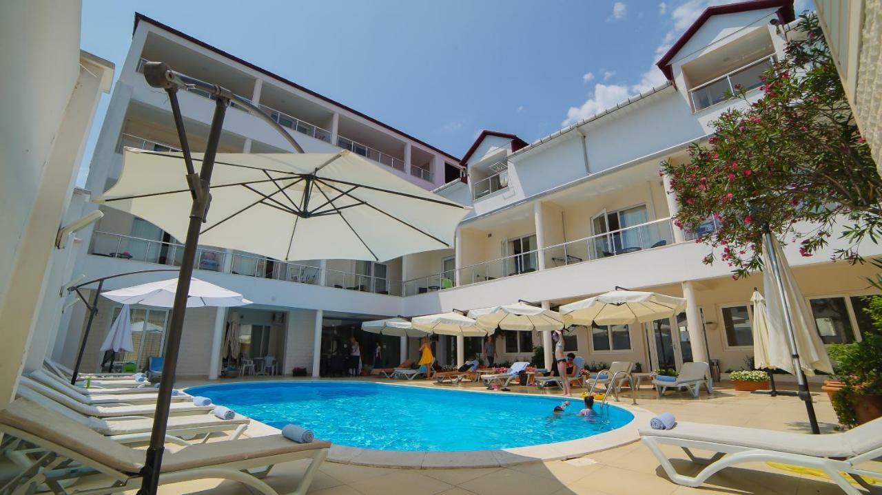Kobuleti Beach Club Экстерьер фото